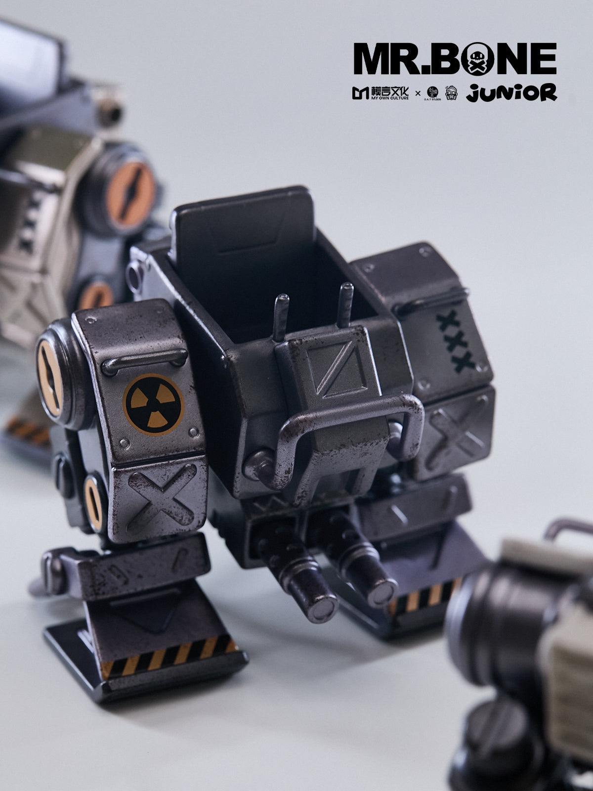 Mr.Bone - Mechanical Armor