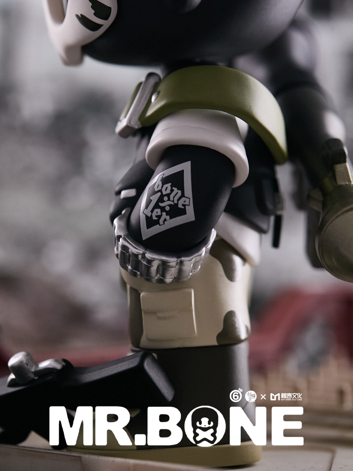 MR.BONE Moto rider (THE WILD ONE)